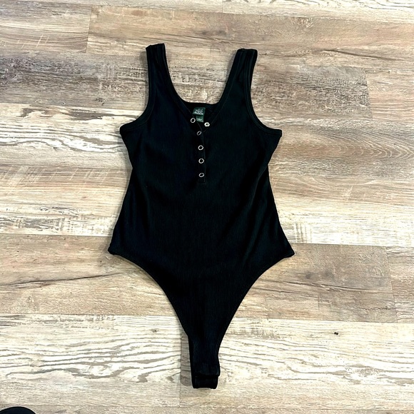 wild fable Tops - Women’s Wild Fable black bodysuit size L-never worn!